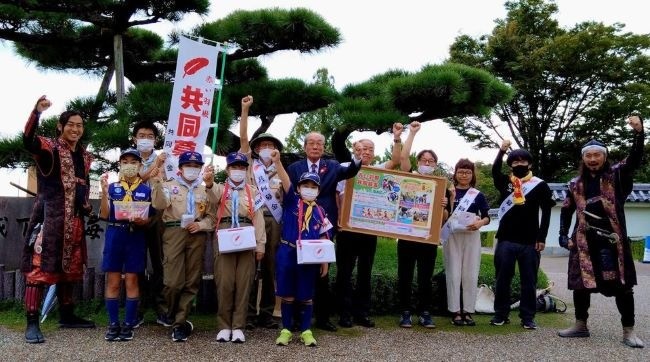 赤い羽根共同募金街頭活動
