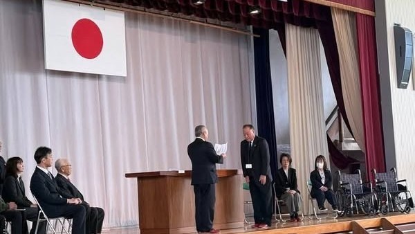 車椅子のご寄付をいただきました。