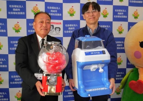 （株）アイシン様からご寄附をいただきました。